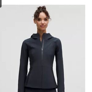 Lululemon Cross Chill Performance Jacket In True Navy